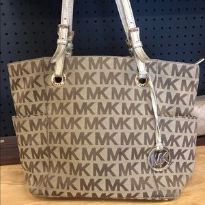 SOLD Michael Kors Shoulder Bag